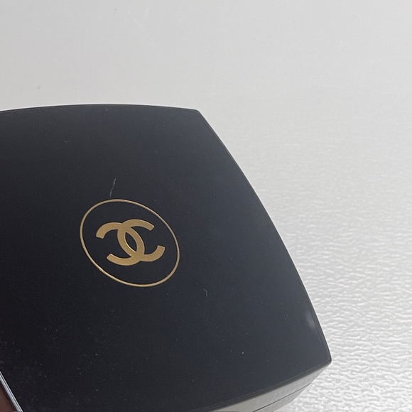 Chanel Les Chaînes de Chanel Illuminating Blush Powder 8 g - Picture 3 of 6